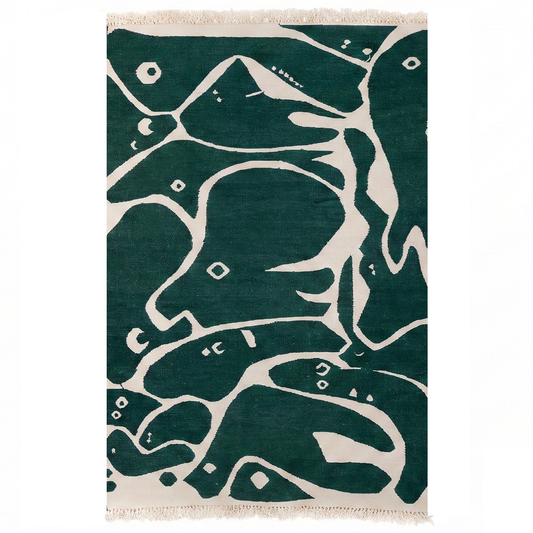 "ACAYİPLER KOROSU", Bilge Kalfa, Kilim