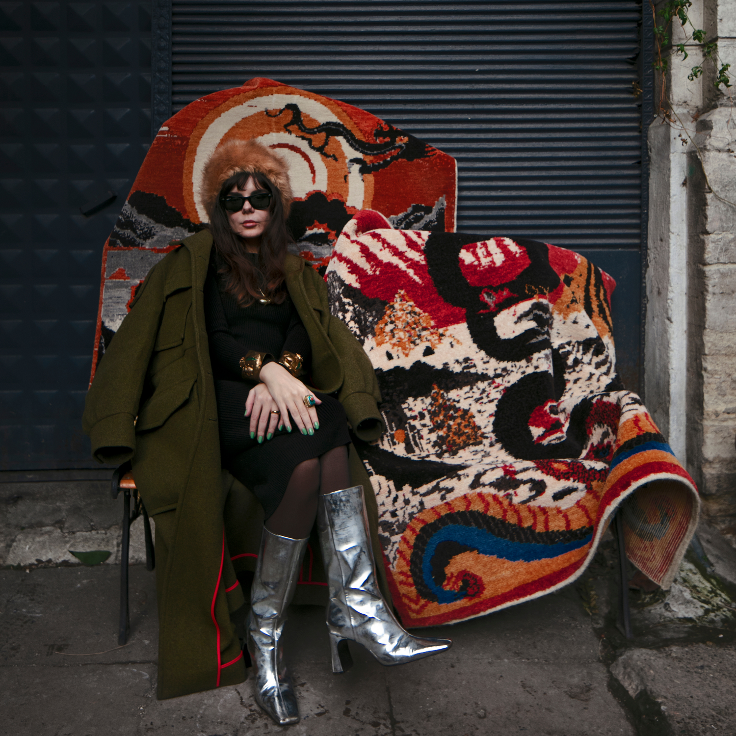 "YABAN ŞİFA ATLASI", 2023, Gaye Su Akyol, El Dokuması Halı