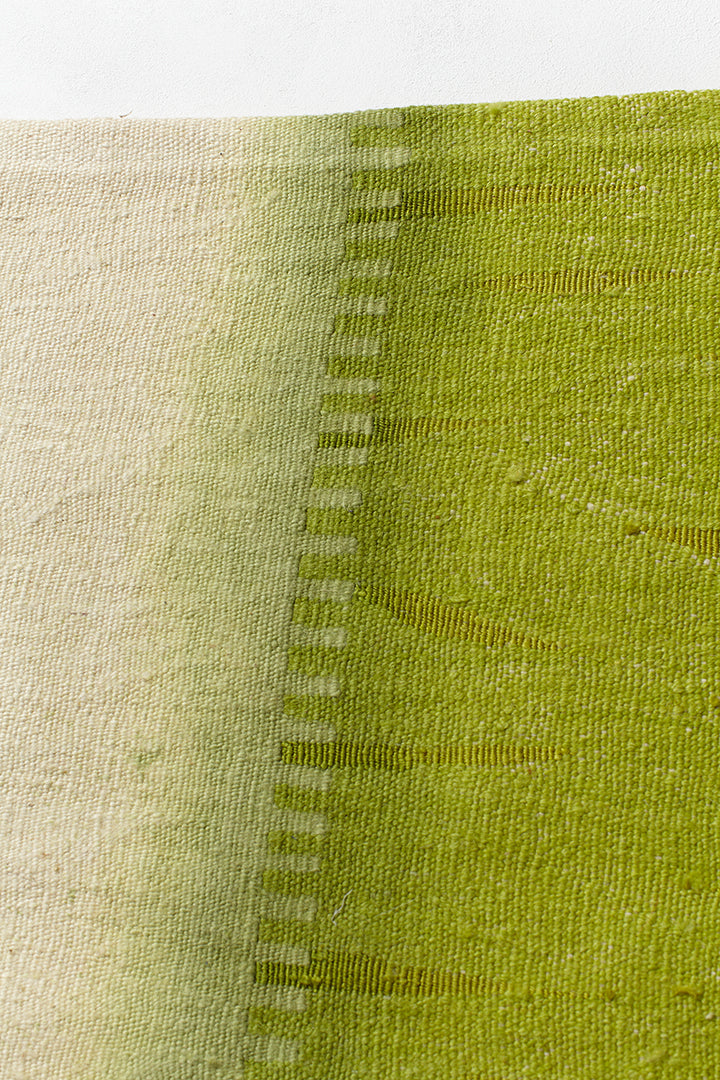 "PISTACHIO", Merve Abedan - Cult Form, El dokuması kilim